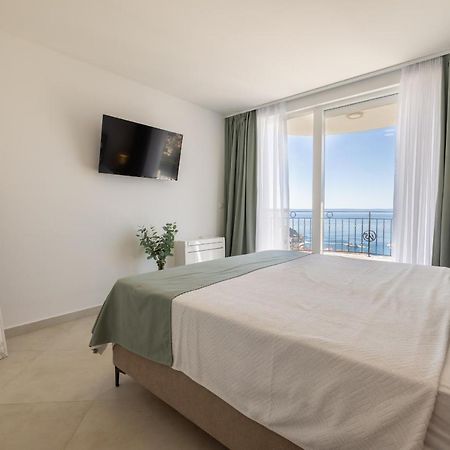 Villa Smaragd - Lapis - Luxury Apartment With Shared Pool Makarska Extérieur photo