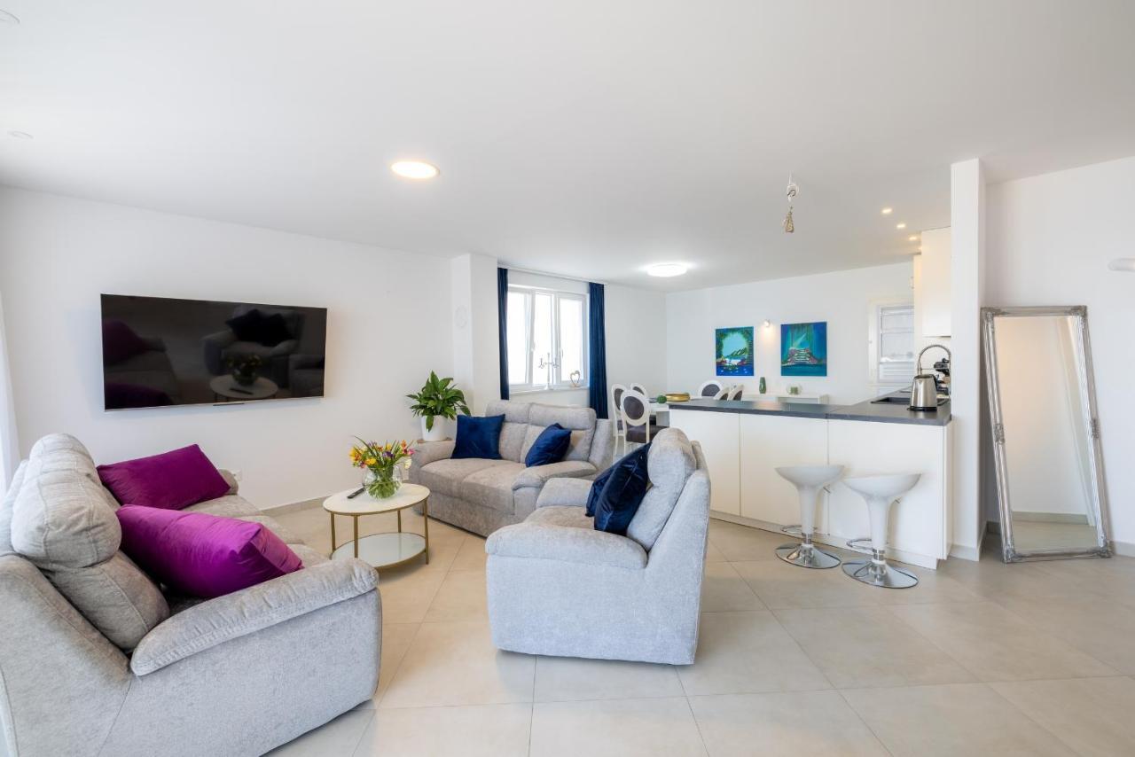 Villa Smaragd - Lapis - Luxury Apartment With Shared Pool Makarska Extérieur photo