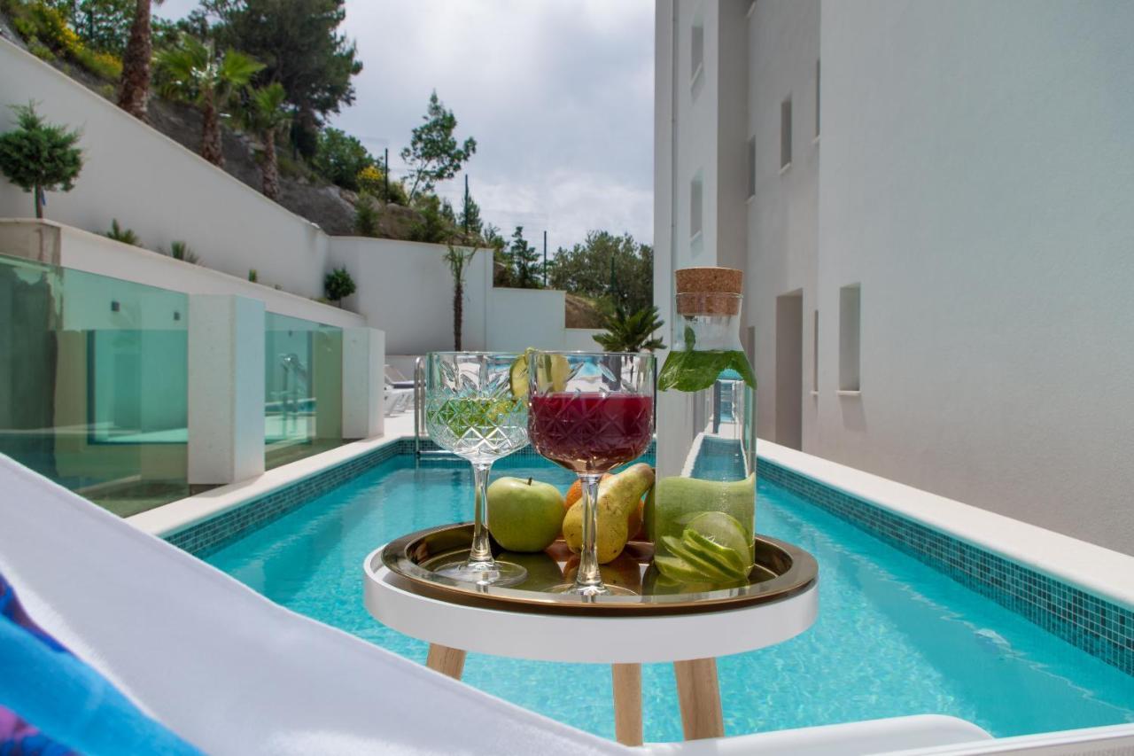 Villa Smaragd - Lapis - Luxury Apartment With Shared Pool Makarska Extérieur photo