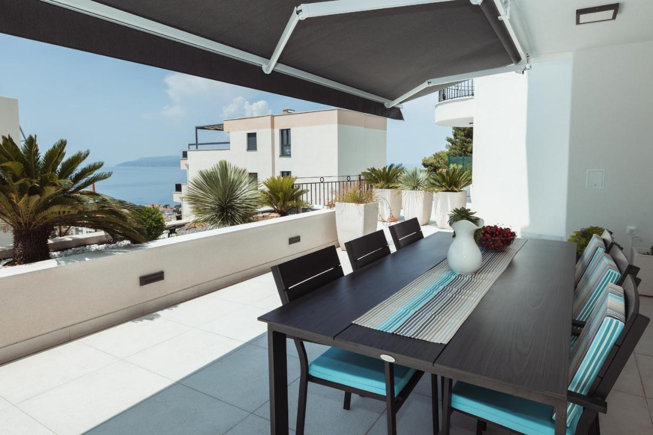 Villa Smaragd - Lapis - Luxury Apartment With Shared Pool Makarska Extérieur photo