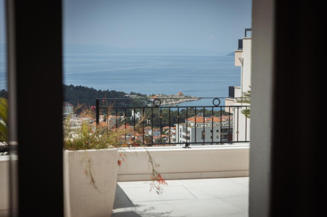 Villa Smaragd - Lapis - Luxury Apartment With Shared Pool Makarska Extérieur photo